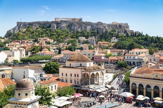 Mythos Luxury Suites Атина Екстериор снимка